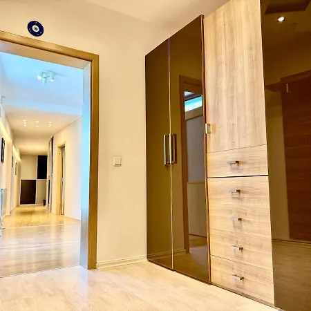 아파트 Cosher - Vitosha View With Private Terrace
